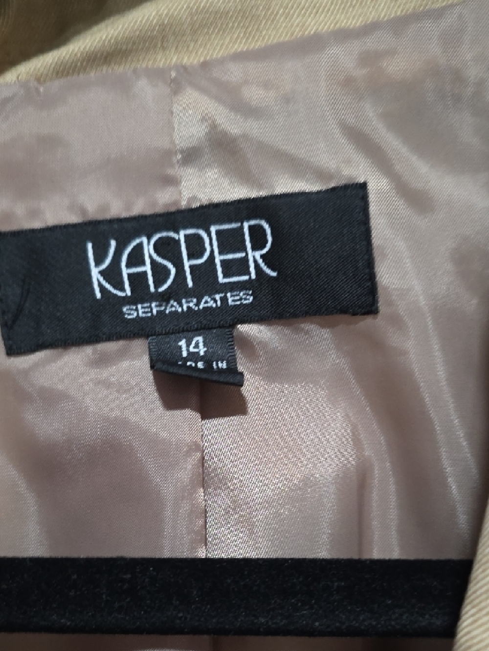 Kasper Women's Light Beige Notch Lapel Blazer - Picture 3 of 4